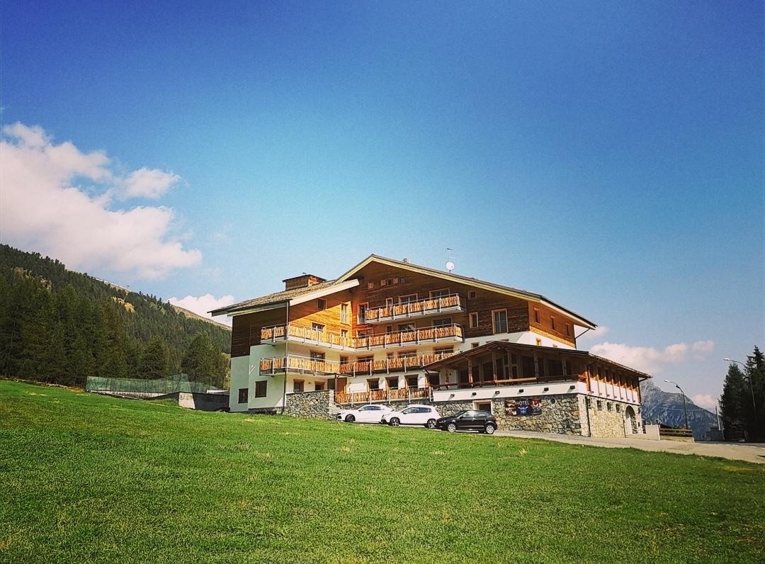 Sport Hotel Livigno Kültér fotó